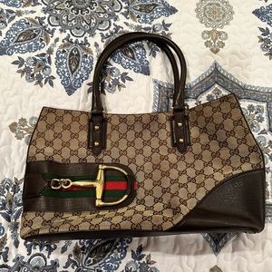 Authentic Gucci Shoulder bag Tote. Horse buckle.